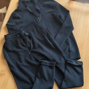 Spanx AirEssentials Pullover, Tapered Pant Set